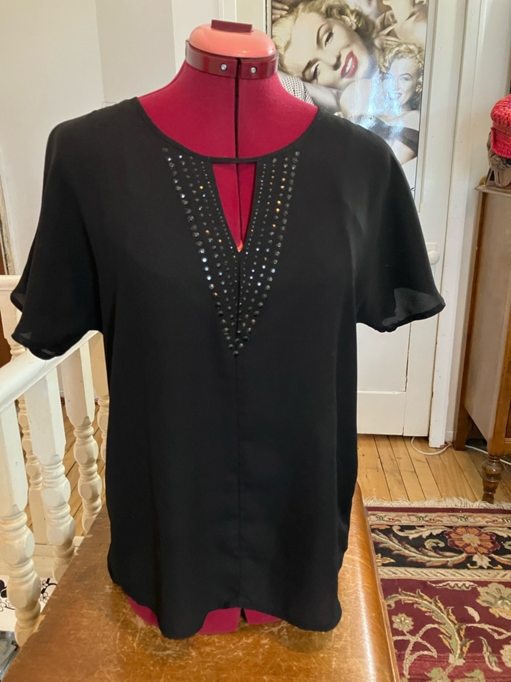 2/35$ Daniel Rainn Black Sleeveless Top with Subtle Embellishment